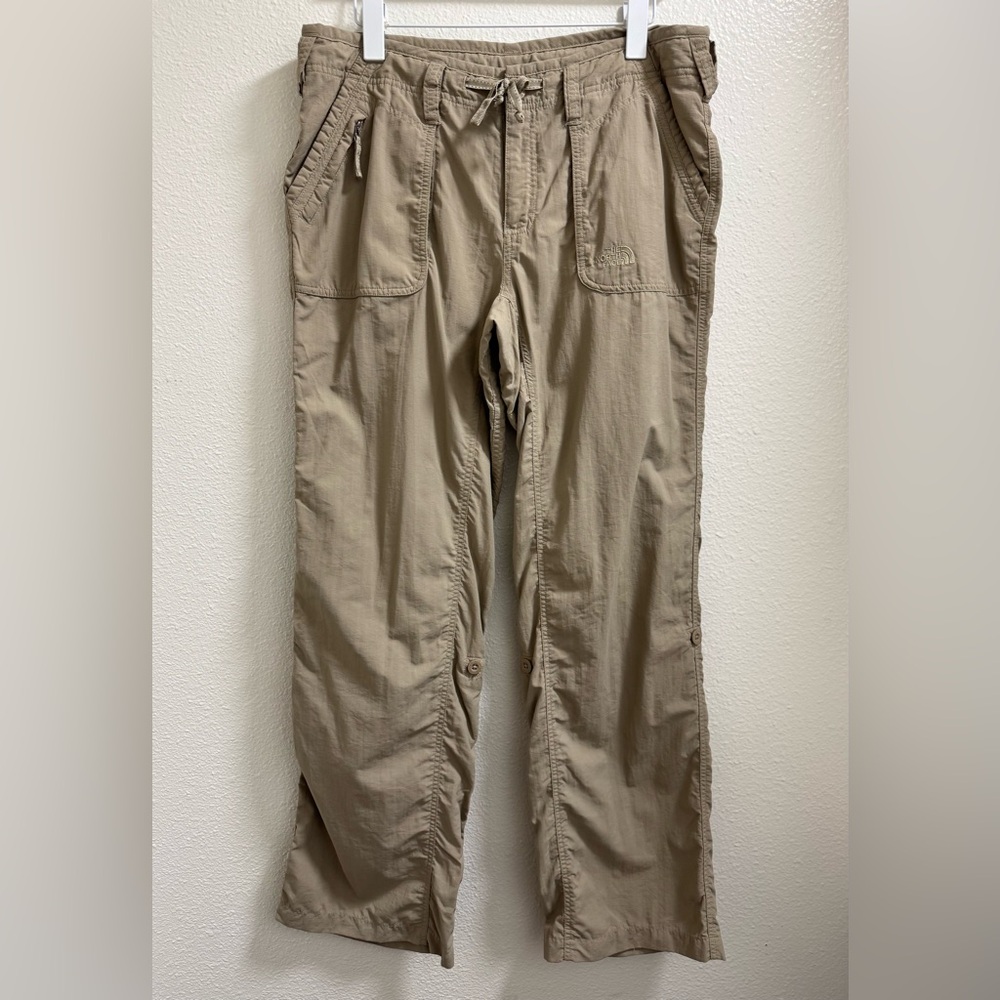 The North Face Convertible Hiking Pants Roll Up Capri Pockets Khaki Womens 12